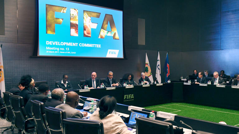 La FIFA acaba con el sueño de Javier Tebas