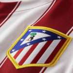 El Atlético volverá a lucir su escudo clásico en la camiseta