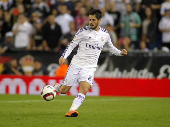 Several teams on the trail of Isco
