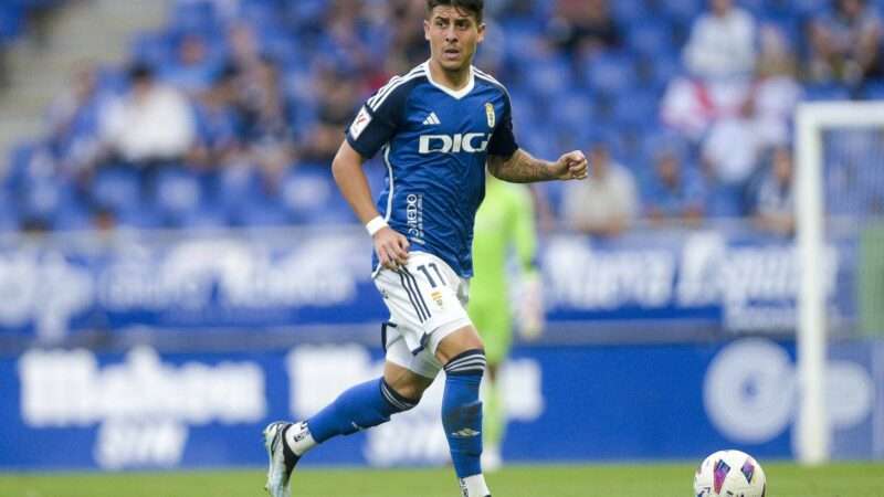 Real Oviedo 2024-25: Colombattok klub askoren interesa pizten jarraitzen du