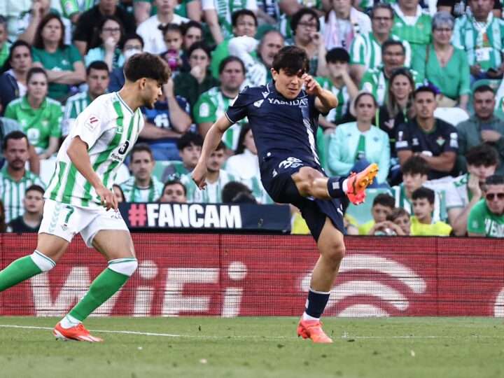 Jon Aramburu pudo llegar al Valencia en la negociación de Javi Guerra